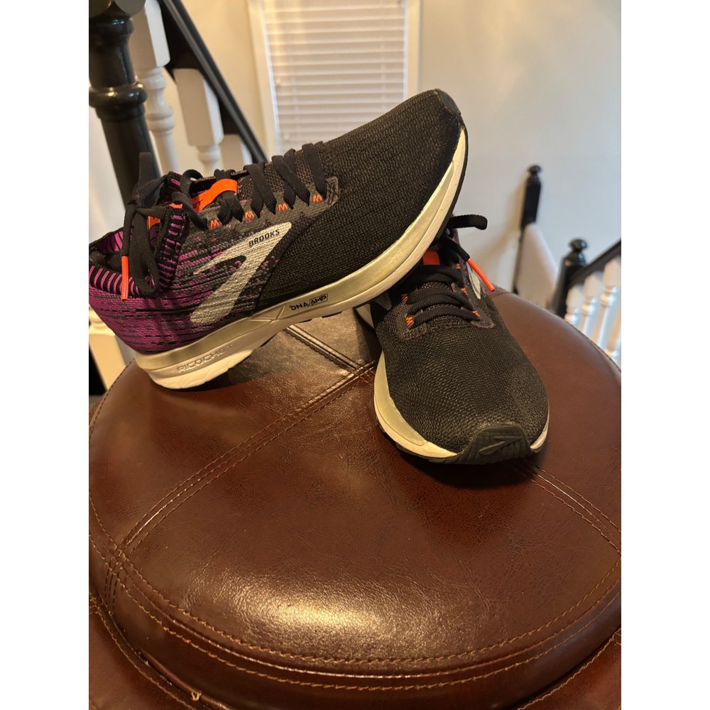 Brooks Ricochet Womens Running Shoes Black Purple Orange Size 7.5